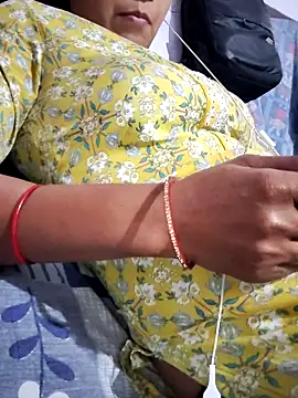 Hot-Rubyy online show from March 12, 10:52 am