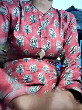 Hot-Rubyy online show from February 23, 10:16 am