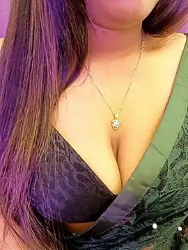 menaxi-baby7 online show from January 8, 11:33 pm