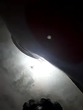 Snapshot of AlanMargin chatting on October 31, 9:00 pm AlanMargin online show from October 31, 9:00 pm