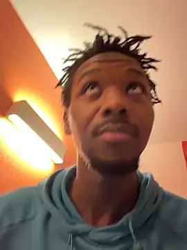 bbc4toes92 online show from November 15, 9:13 am