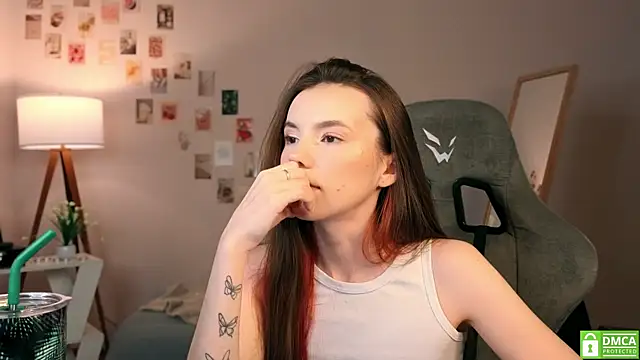 yourfrenchteacher online show from November 17, 4:49 am