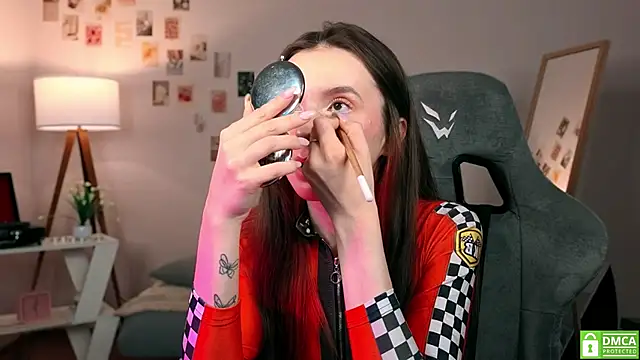 yourfrenchteacher online show from November 14, 4:27 am