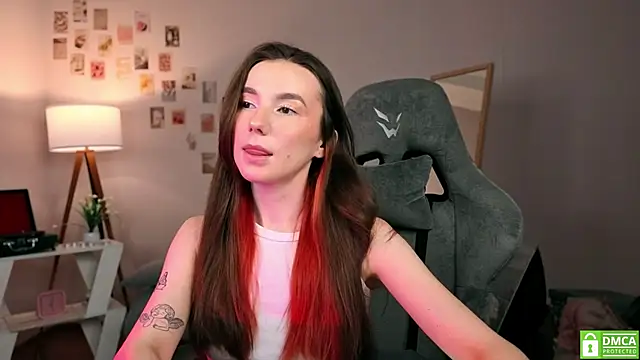 yourfrenchteacher online show from November 5, 4:37 am