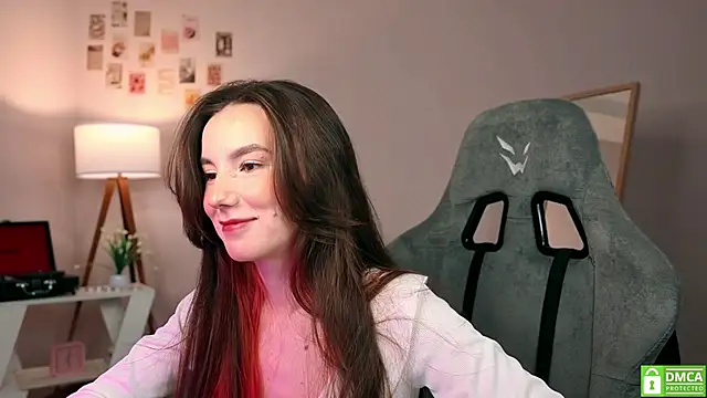 yourfrenchteacher online show from November 12, 4:27 am