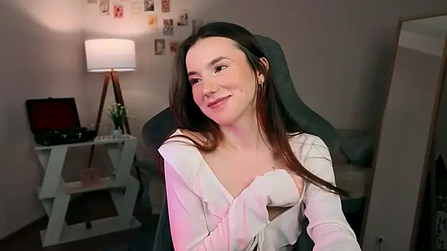 yourfrenchteacher online show from November 28, 4:45 am