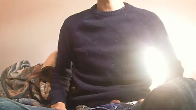 Ash59055 online show from December 19, 9:55 am