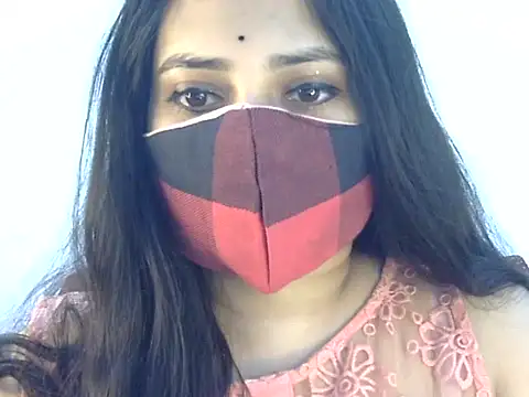 Snapshot of Cutie_Sonam chatting on December 18, 5:39 pm Cutie Sonam online show from December 18, 5:39 pm