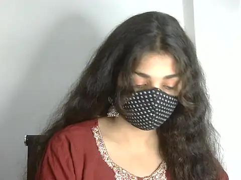 Cutie Sonam online show from April 4, 4:02 pm