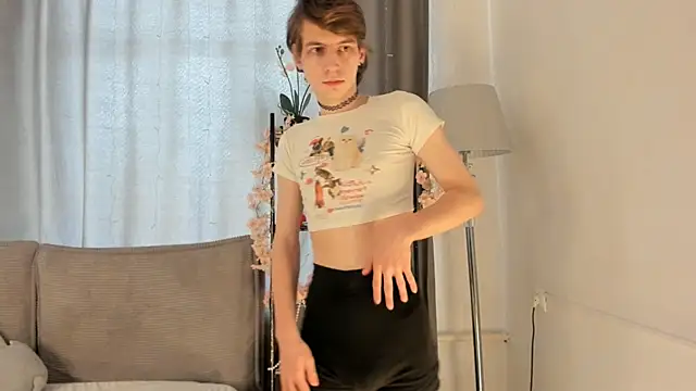 AvenGlow online show from April 5, 6:09 am