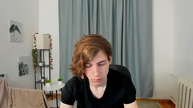 AvenGlow online show from December 14, 5:24 am