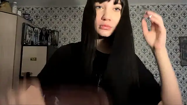 SofiaDreams09 online show from November 15, 6:06 am