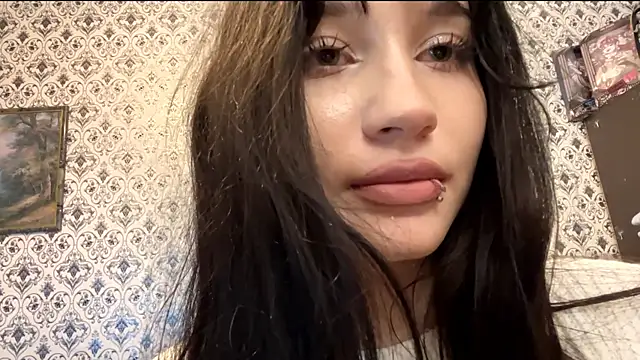 SofiaDreams09 online show from December 15, 2:12 pm