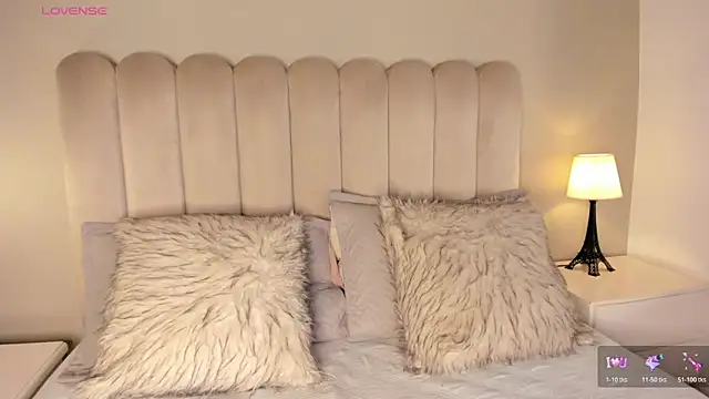 Melanie hillz online show from March 17, 7:28 pm