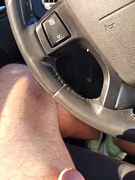 Tincho1051 online show from February 13, 1:00 pm