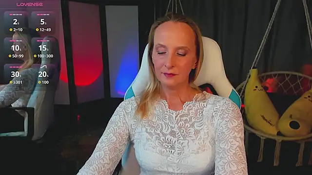 ScarlettPalmer online show from November 26, 10:15 am