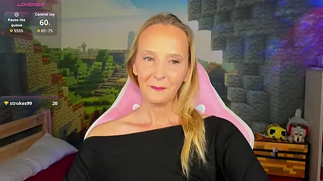 ScarlettPalmer online show from December 3, 10:36 am