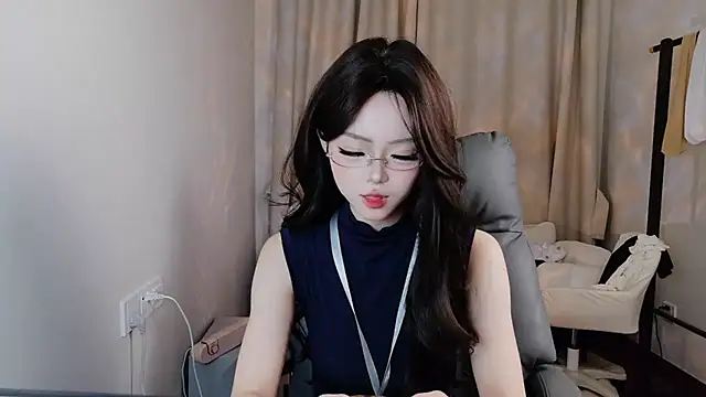 Snapshot of onnijiang123 chatting on November 4, 11:25 am onnijiang123 online show from November 4, 11:25 am