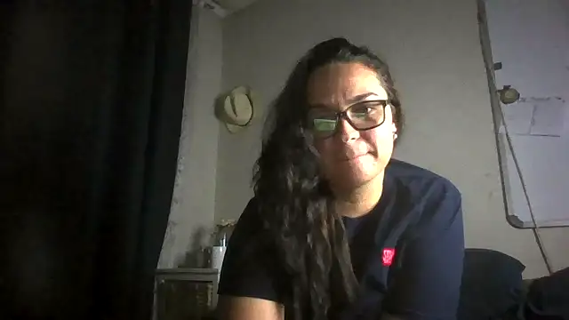 Snapshot of lilMissMarli chatting on March 17, 8:01 pm lilMissMarli online show from March 17, 8:01 pm