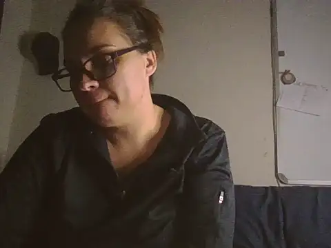 lilMissMarli online show from November 17, 8:46 pm