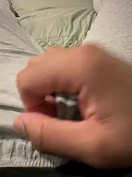 Snapshot of LoosenedAcreage chatting on February 1, 7:56 pm LoosenedAcreage online show from February 1, 7:56 pm