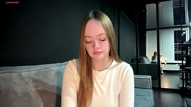 Snapshot of SecretGerl_baby2007 chatting on January 15, 3:04 pm SecretGerl baby2007 online show from January 15, 3:04 pm