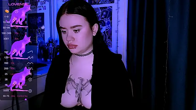 Meow Marie online show from April 9, 11:00 pm