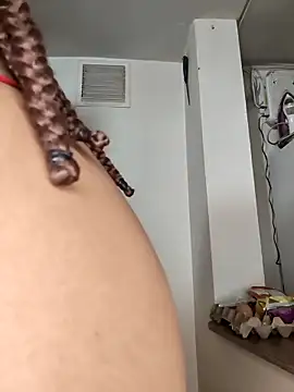 Snapshot of leona_sumiza chatting on November 26, 10:59 am leona sumiza online show from November 26, 10:59 am