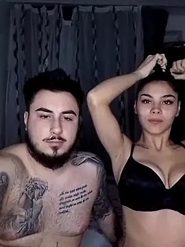 Snapshot of Swetdani chatting on February 25, 9:58 pm Swetdani online show from February 25, 9:58 pm