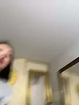 Hannahpradaa  online show from November 8, 12:31 pm