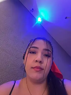 Hannahpradaa  online show from November 13, 12:14 am