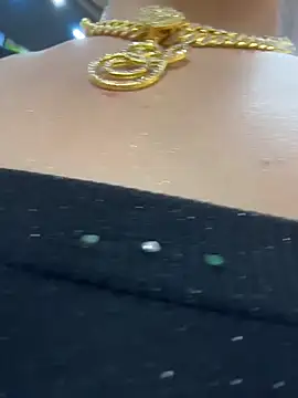 Hannahpradaa  online show from November 24, 8:53 pm