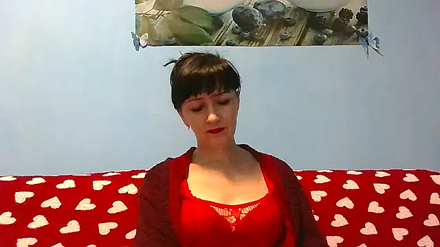 Snapshot of IffetLove42 chatting on November 21, 6:40 pm IffetLove42 online show from November 21, 6:40 pm