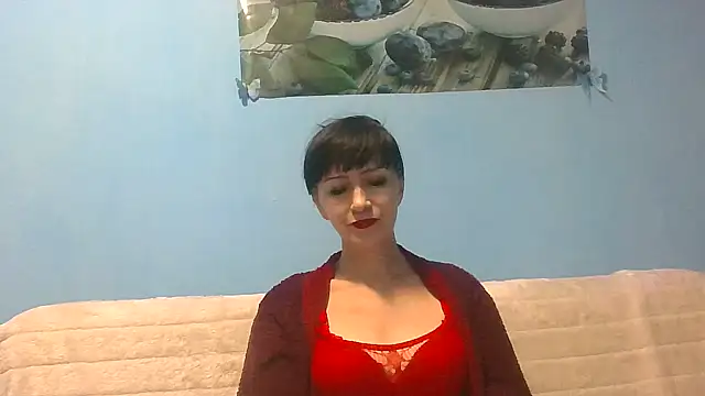 Snapshot of IffetLove42 chatting on November 5, 7:06 pm IffetLove42 online show from November 5, 7:06 pm