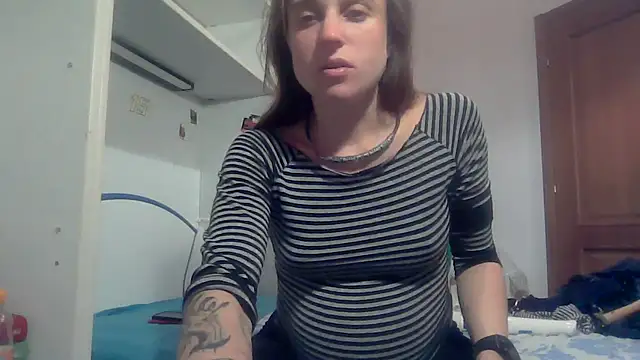 SinnEmily online show from December 19, 11:40 pm