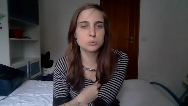 SinnEmily online show from March 7, 4:34 pm