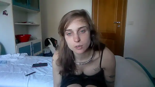 SinnEmily online show from February 21, 3:03 pm