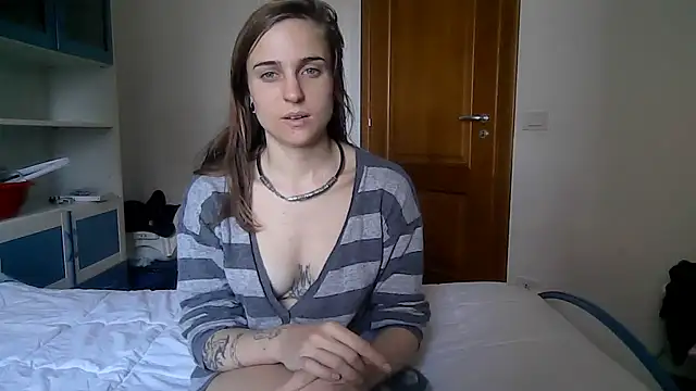 SinnEmily online show from March 24, 11:32 am