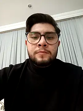 Mstfaavan64 online show from October 27, 8:43 pm