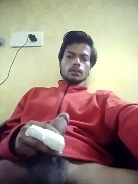 Snapshot of Luckysucks chatting on November 15, 4:49 am Luckysucks online show from November 15, 4:49 am