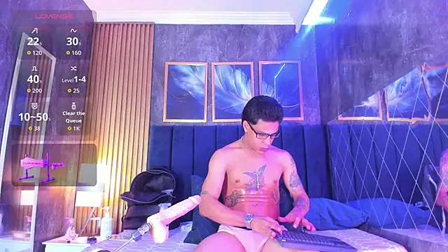 Snapshot of Andrew_Haalls chatting on April 30, 2:57 pm Andrew Haalls online show from April 30, 2:57 pm