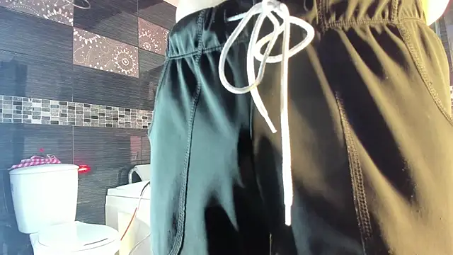 Snapshot of Andrew_Haalls chatting on November 5, 8:56 pm Andrew Haalls online show from November 5, 8:56 pm