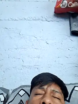 Snapshot of sanz957 chatting on January 11, 7:21 pm sanz957 online show from January 11, 7:21 pm