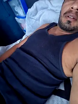 Snapshot of sanz957 chatting on November 17, 8:46 pm sanz957 online show from November 17, 8:46 pm