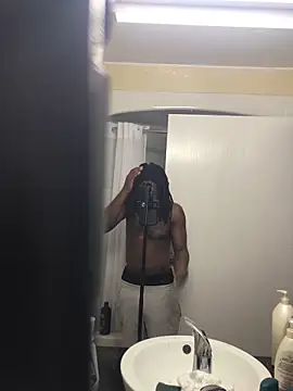 TheRealKnottiHead online show from November 8, 6:33 pm