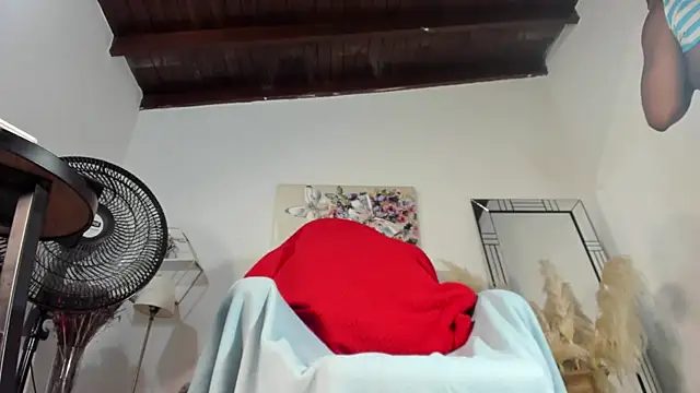 hathor  01 online show from November 13, 2:15 am