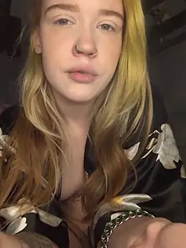 Snapshot of mattiethebaddieee chatting on February 3, 1:16 am mattiethebaddieee online show from February 3, 1:16 am