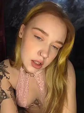 mattiethebaddieee online show from April 4, 4:30 am