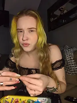 mattiethebaddieee online show from January 7, 2:27 am