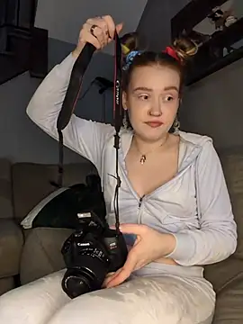 Snapshot of mattiethebaddieee chatting on February 28, 3:17 am mattiethebaddieee online show from February 28, 3:17 am